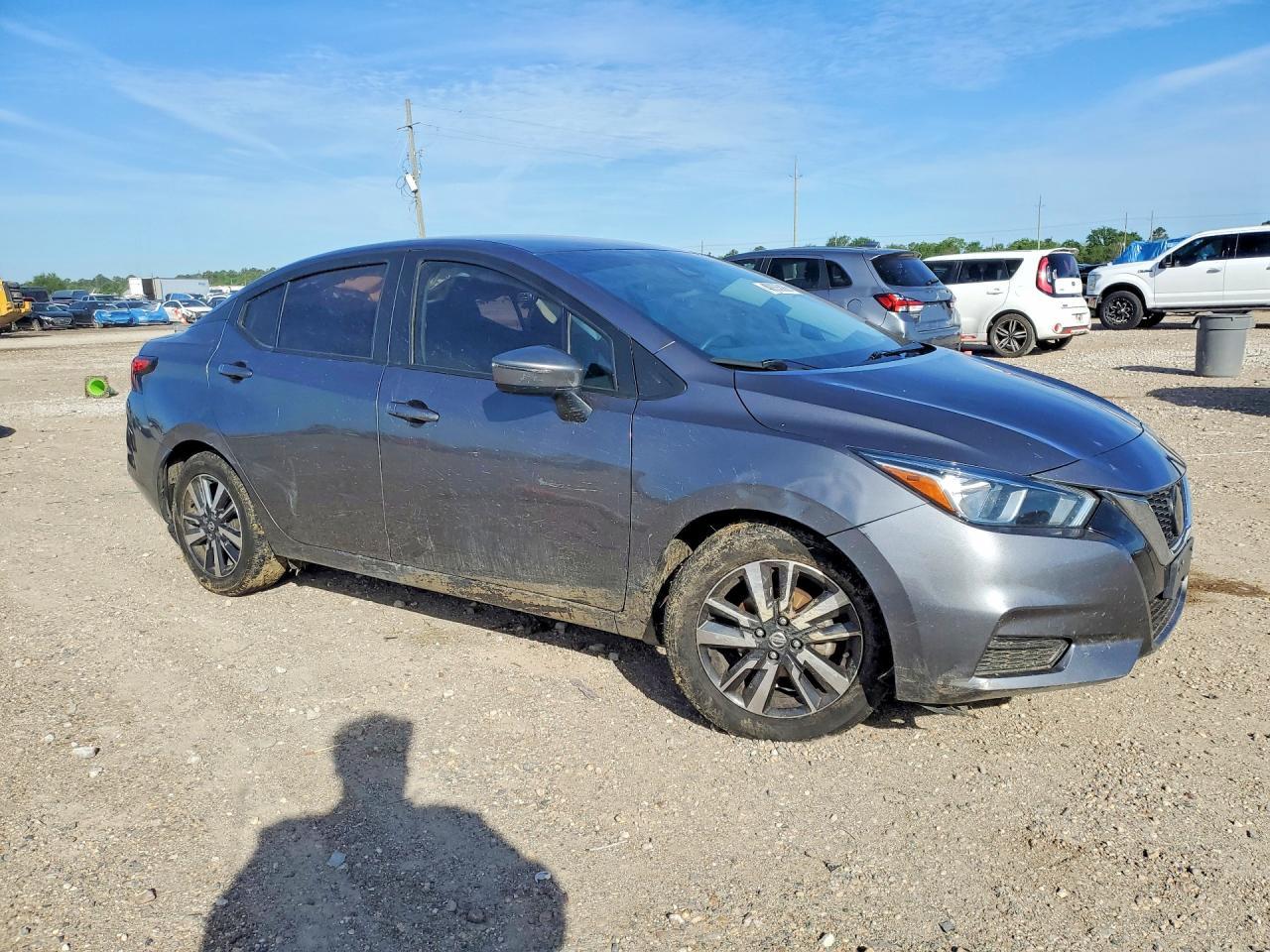 2021 Nissan Versa Sv - Фото 4