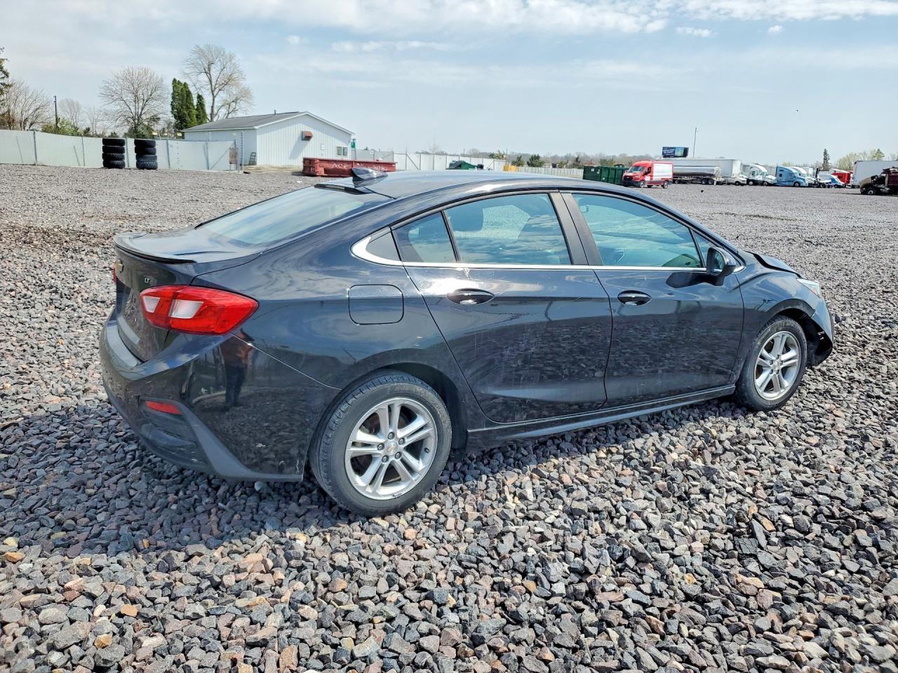 2018 Chevrolet Cruze Lt - Фото 3