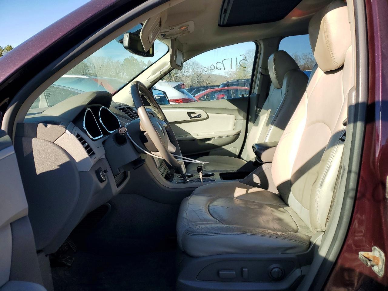 2009 Chevrolet Traverse - Фото 7