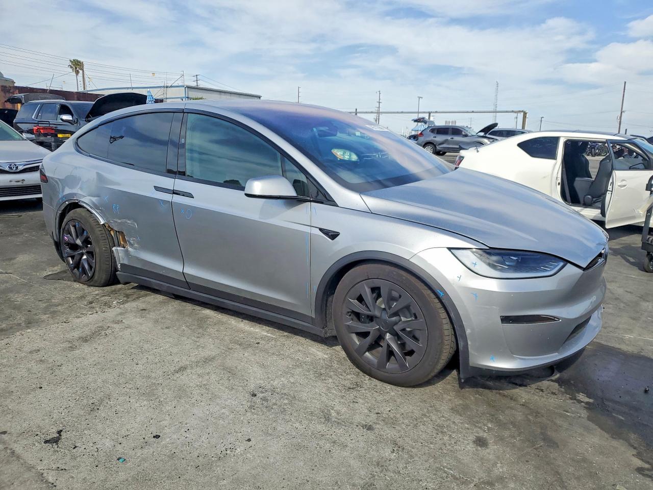 2024 Tesla Model X - Фото 4
