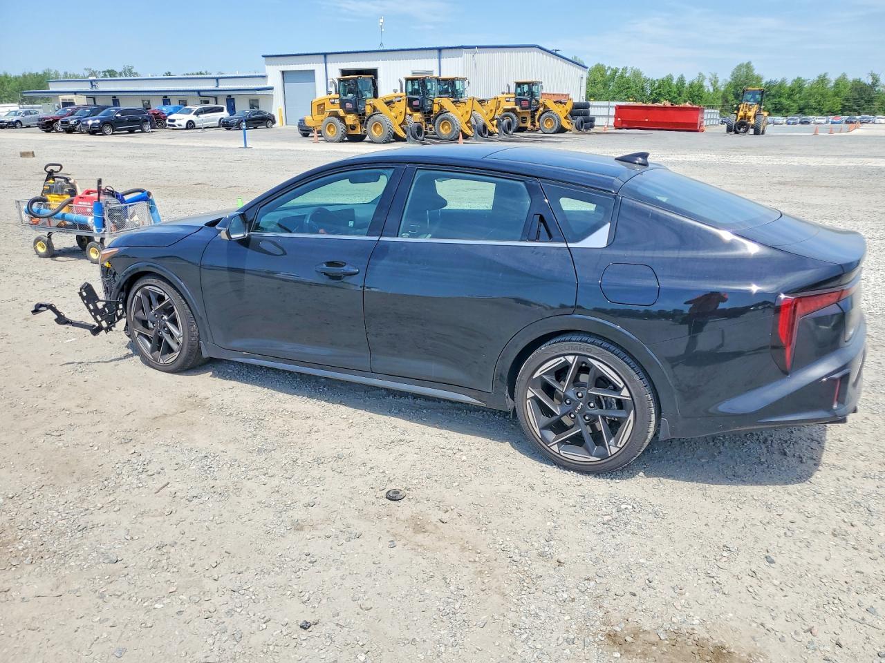 2025 Kia K4 Gt Line - Image 2