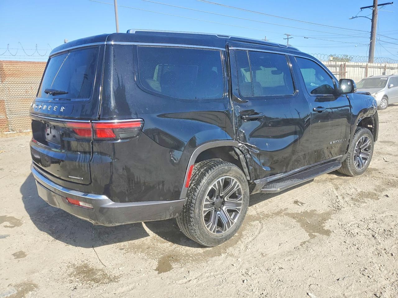 2022 Jeep Wagoneer Series I - Фото 3