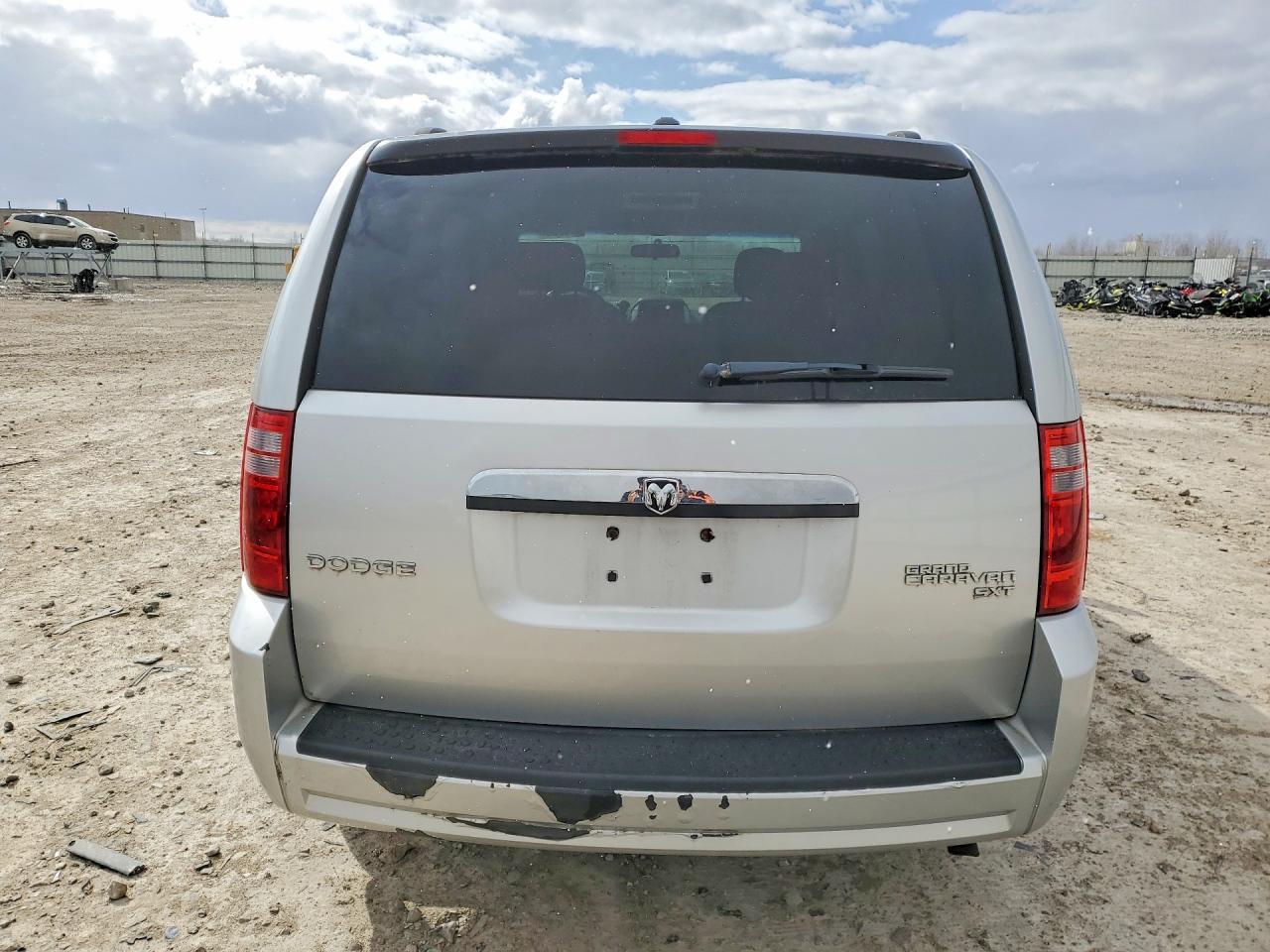 2010 Dodge Grand Caravan Sxt - Image 6