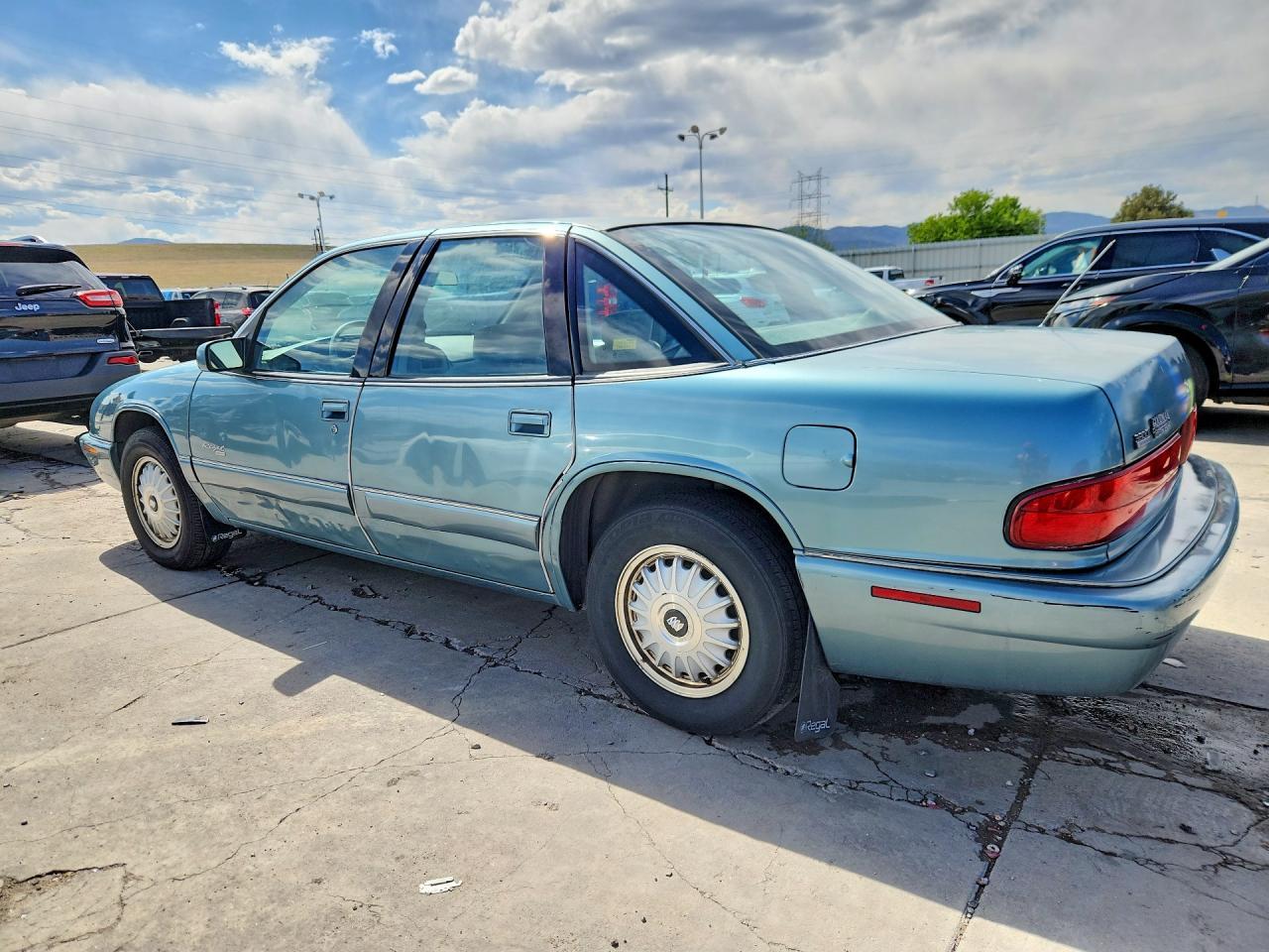 1996 Buick Regal Custom - Фото 2