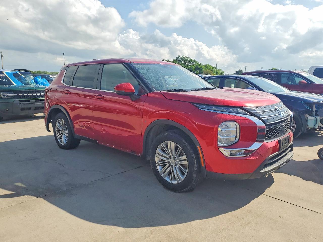 2022 Mitsubishi Outlander Es - Фото 4