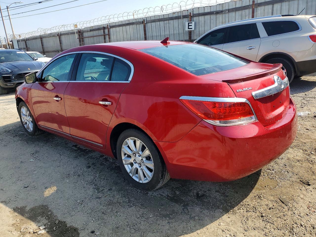 2012 Buick Lacrosse Premium - Фото 2