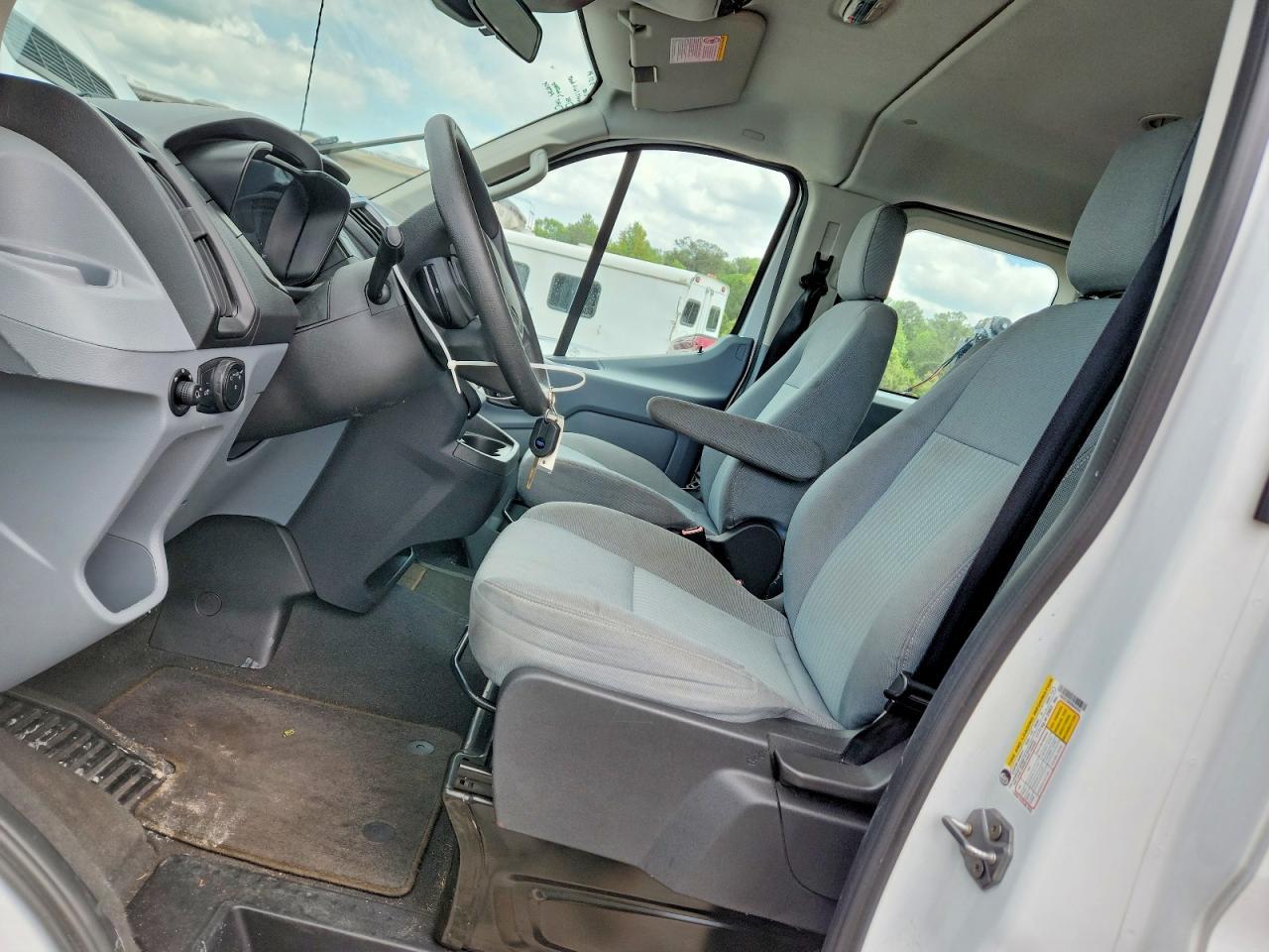 2015 Ford Transit T-350 - Фото 7