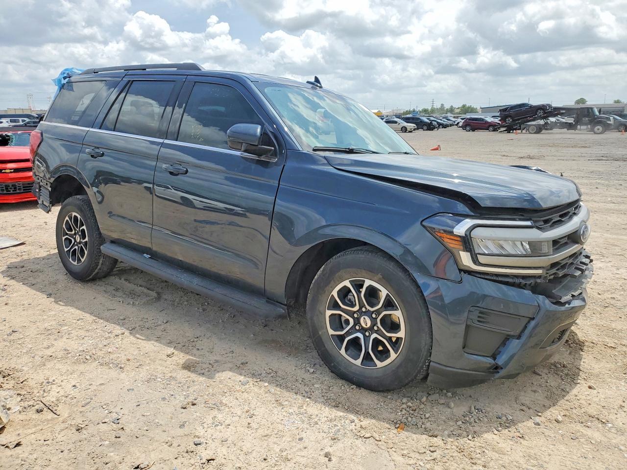 2024 Ford Expedition Xlt - Фото 4