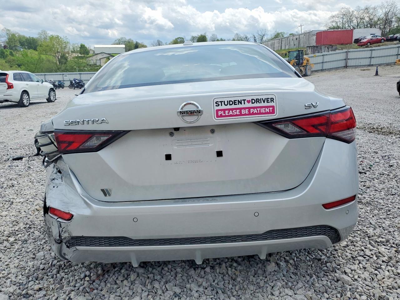 2022 Nissan Sentra Sv - Image 6