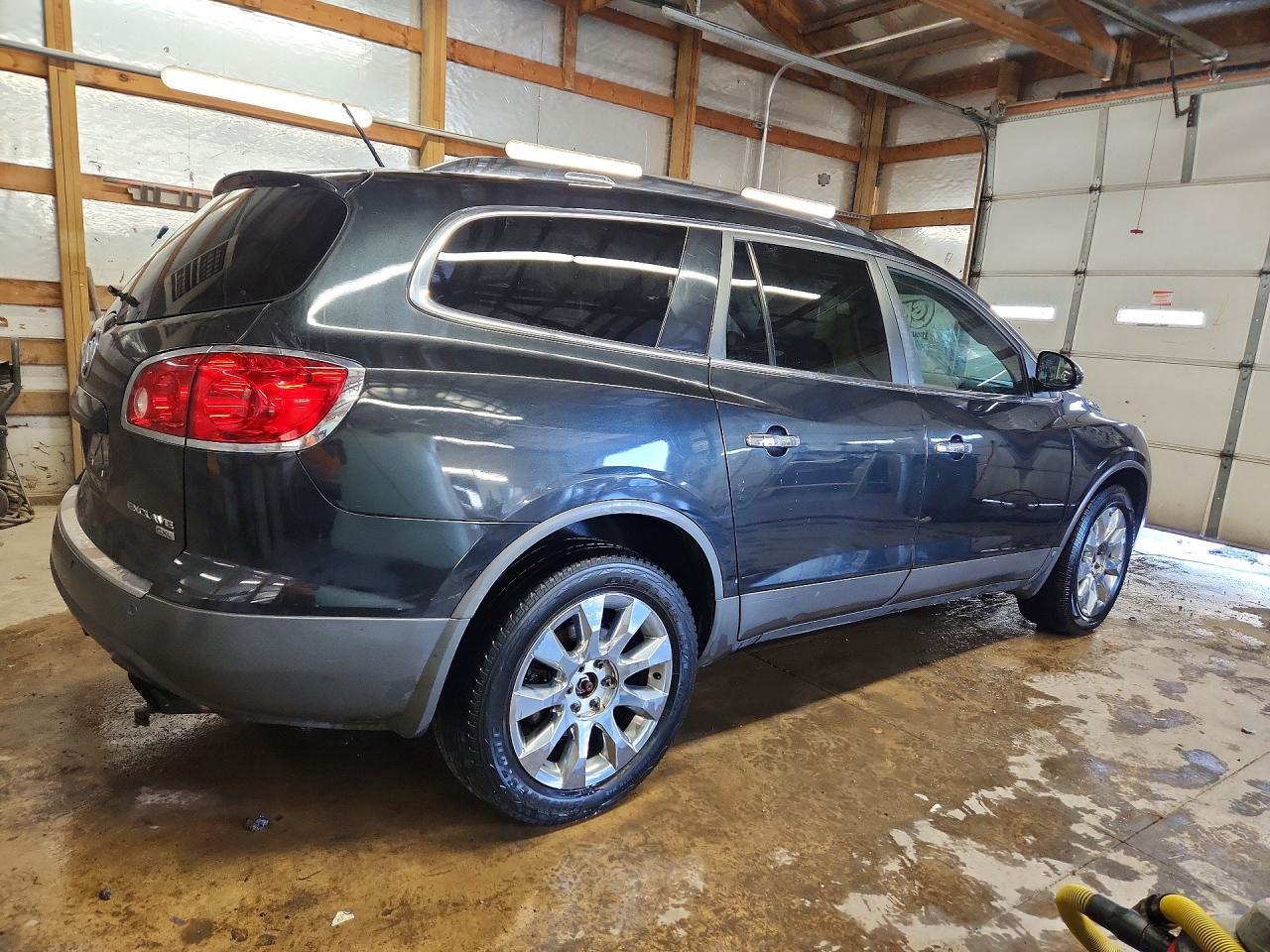 2010 Buick Enclave Cxl - Image 3