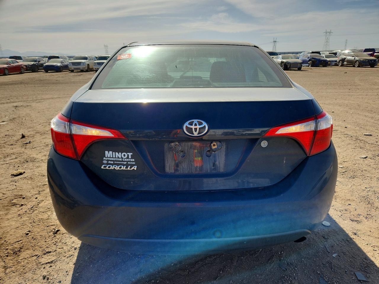 2014 Toyota Corolla L - Фото 6