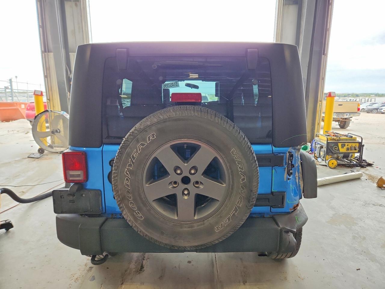 2010 Jeep Wrangler Unlimited Sport - Image 6