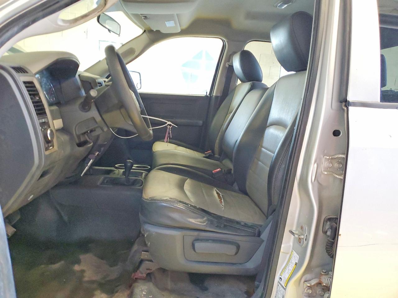 2012 Dodge 3500 - Фото 7
