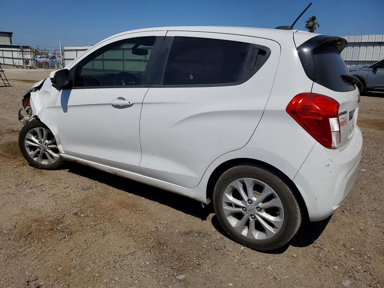 2020 Chevrolet Spark - Фото 2