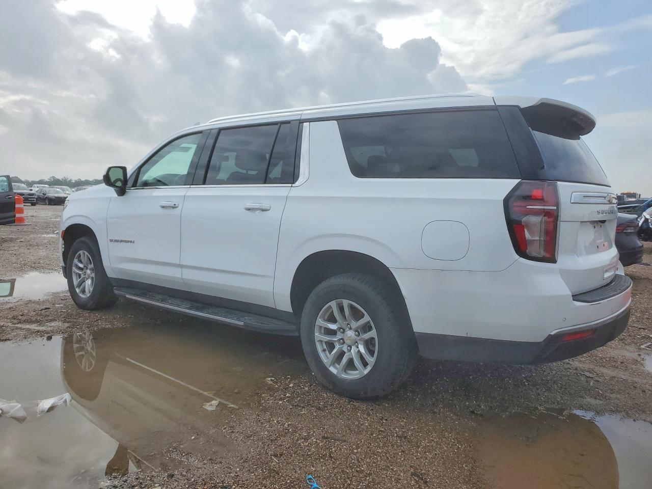 2024 Chevrolet Suburban K1500 Lt - Фото 2