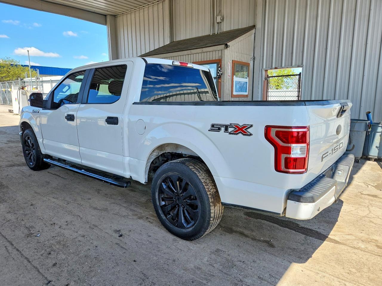 2019 Ford F150 Supercrew - Фото 2