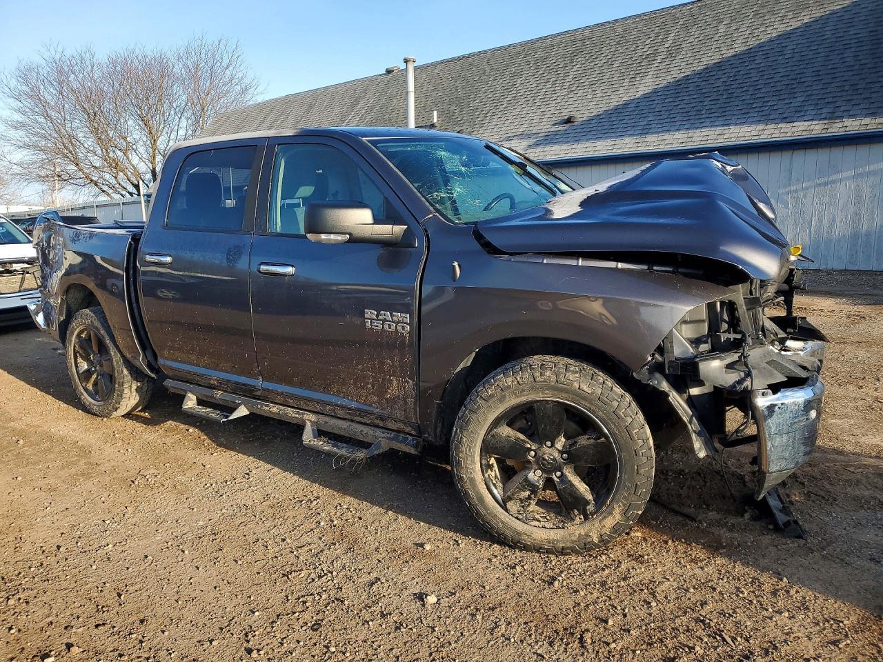 2017 Ram 1500 Slt - Image 4