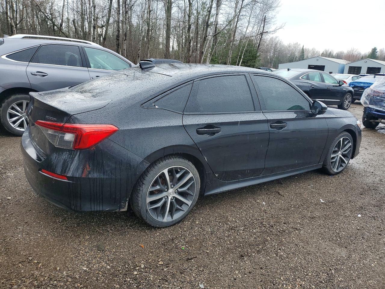 2022 Honda Civic Touring - Фото 3