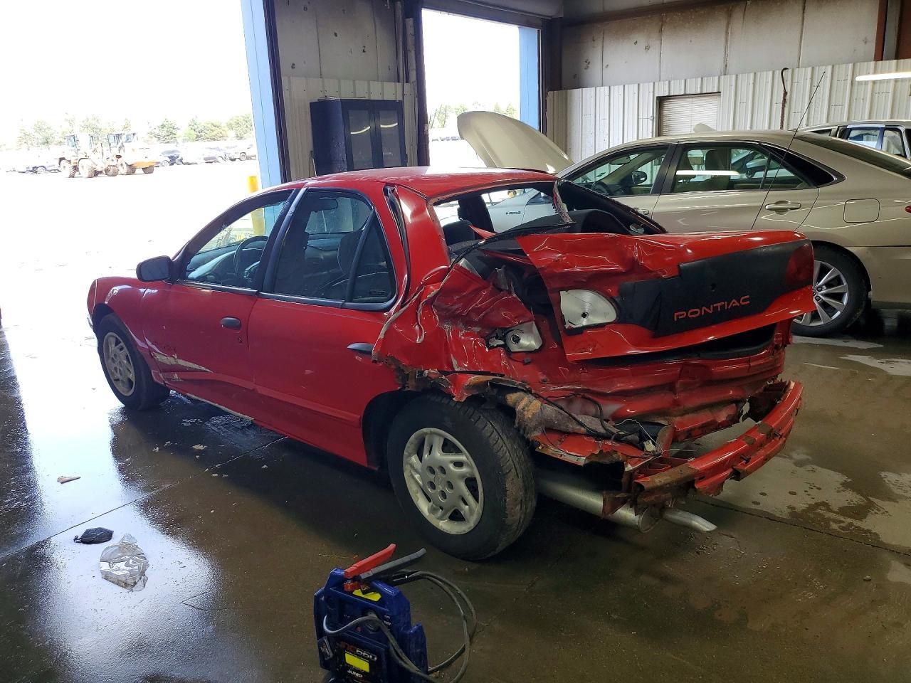 1997 Pontiac Sunfire Se - Фото 2