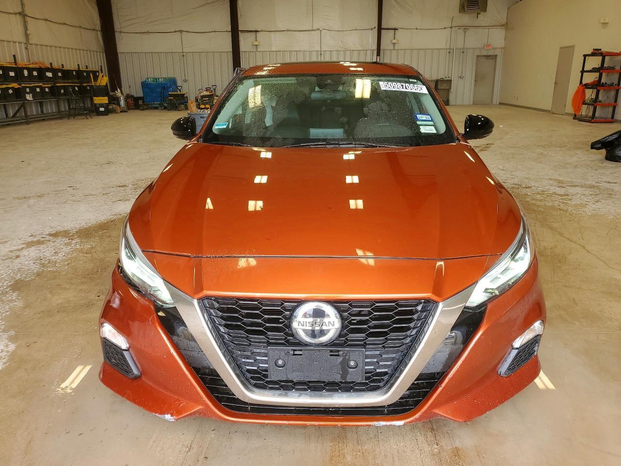2021 Nissan Altima Sr - Фото 5