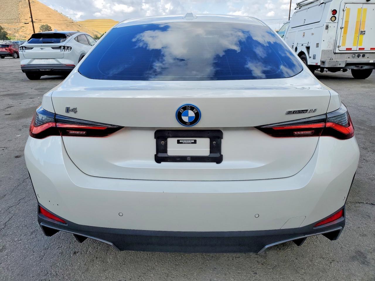 2023 BMW I4 Edrive 35 - Фото 6