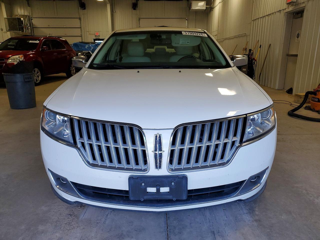 2012 Lincoln Mkz - Фото 5