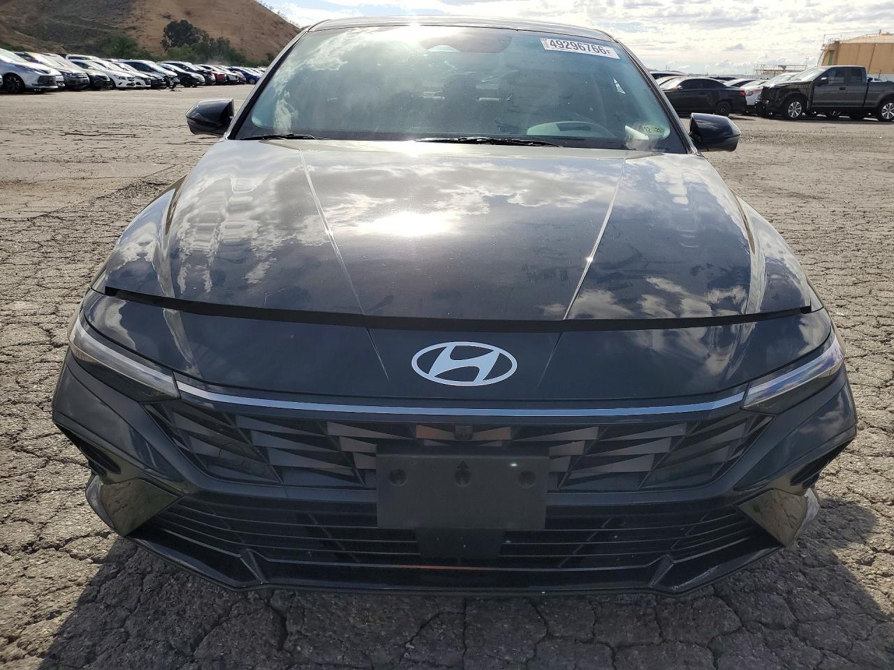 2024 Hyundai Elantra Limited - Фото 5