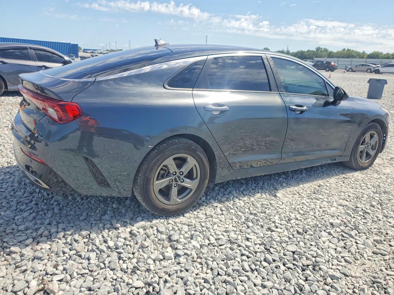 2022 Kia K5 Lxs - Image 3