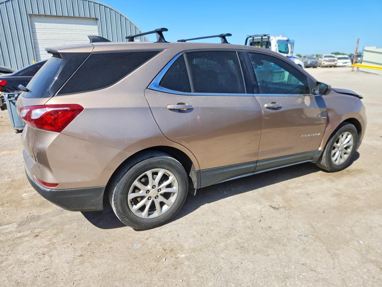 2018 Chevrolet Equinox - Image 3