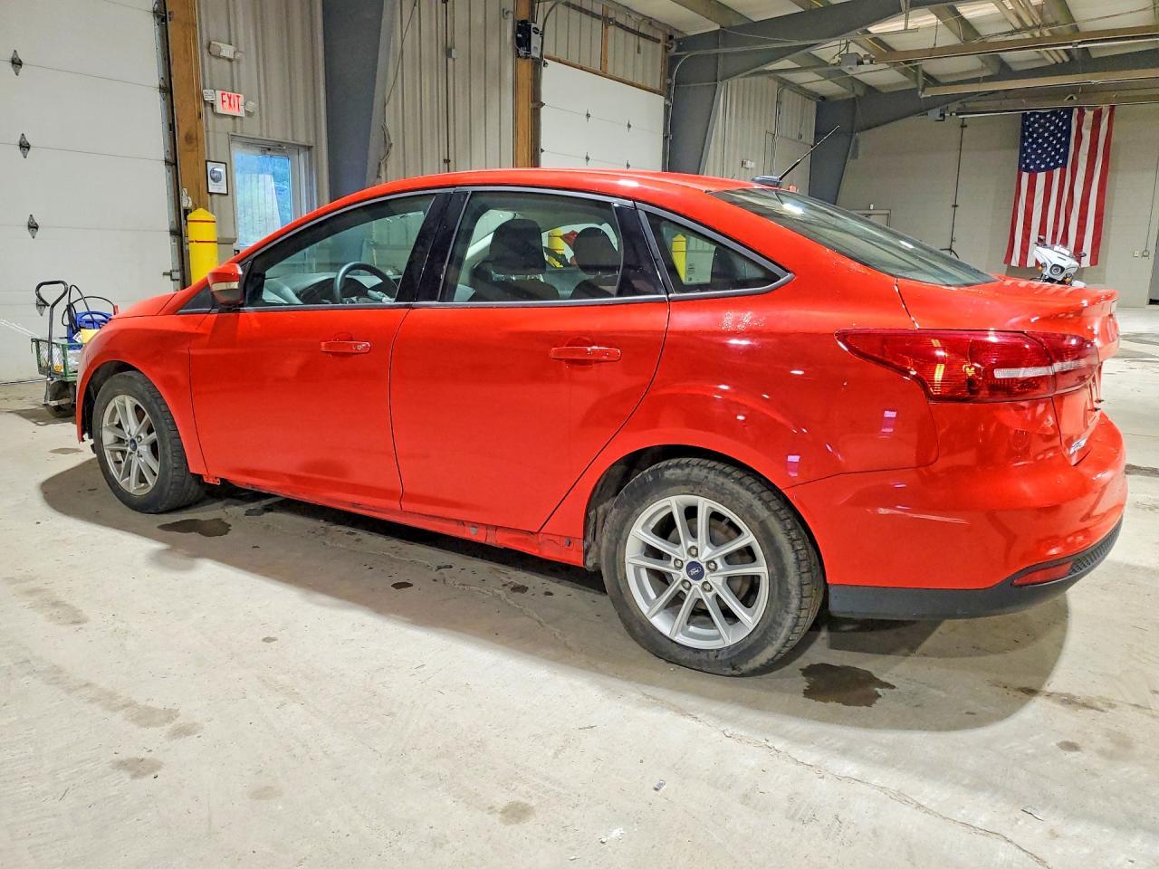 2017 Ford Focus Se - Фото 2