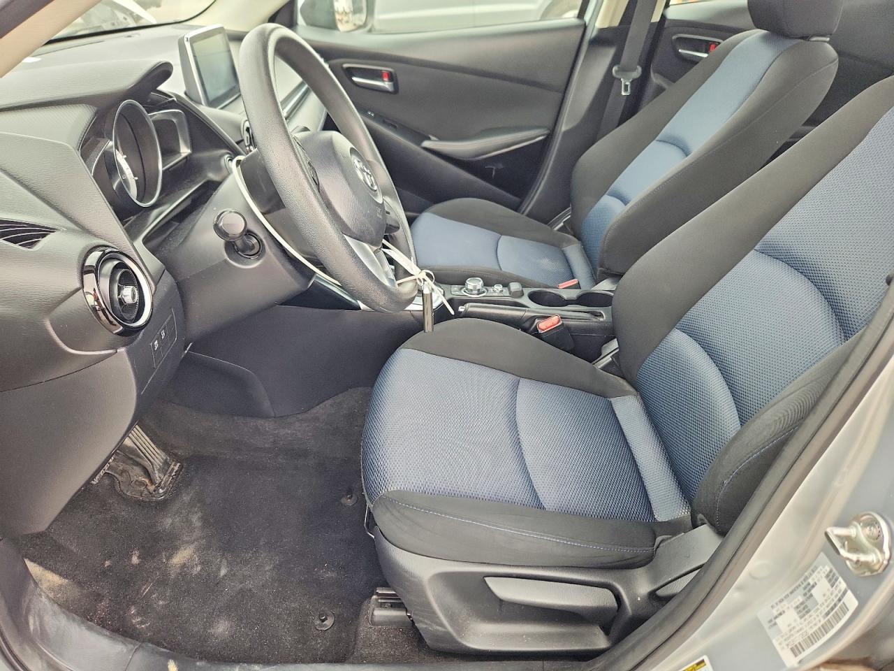2018 Toyota Yaris Ia Base - Фото 7