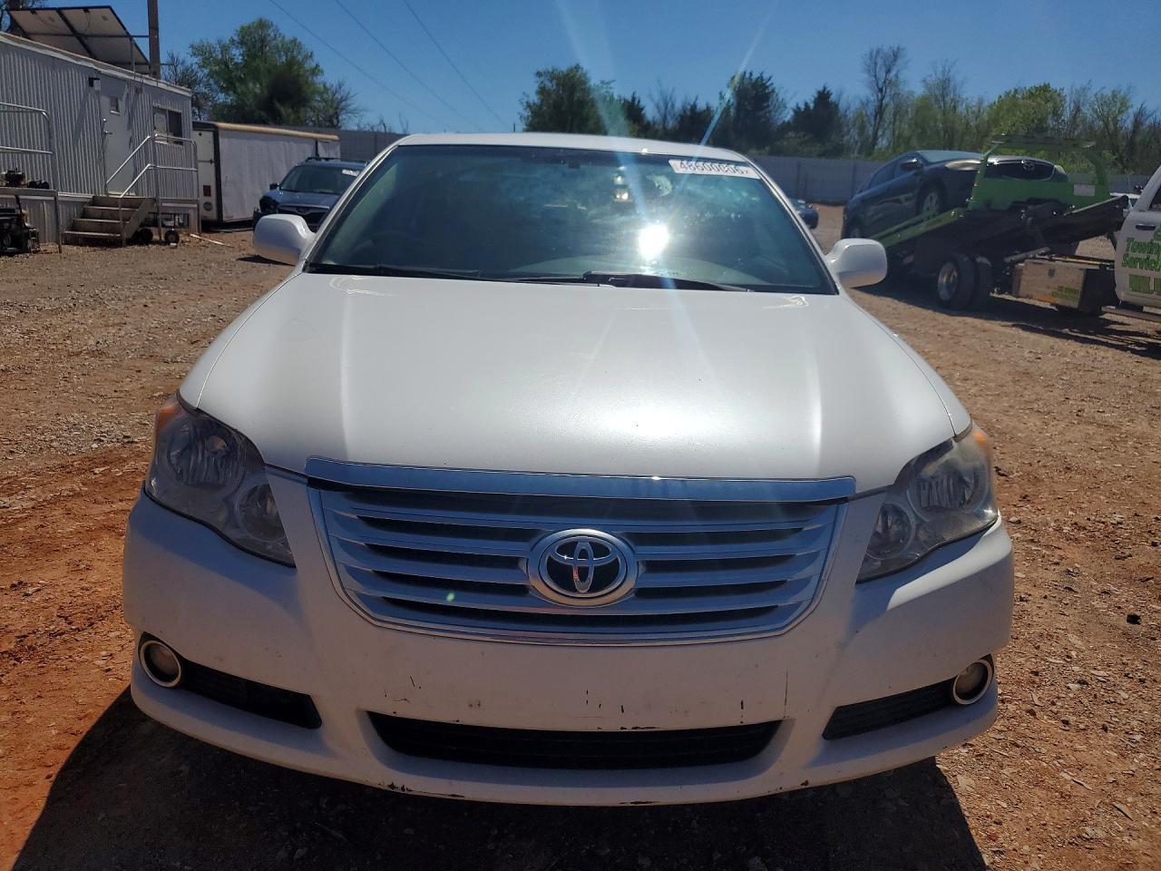 2010 Toyota Avalon Limited - Фото 5
