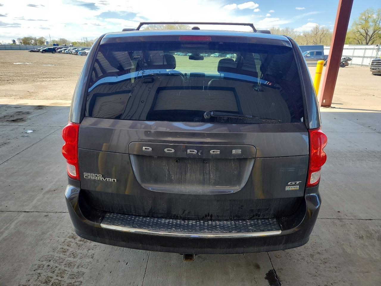 2018 Dodge Grand Caravan Gt - Image 6