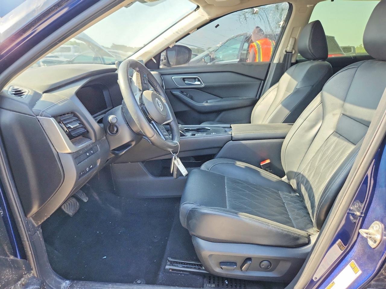 2024 Nissan Rogue Platinum - Фото 7