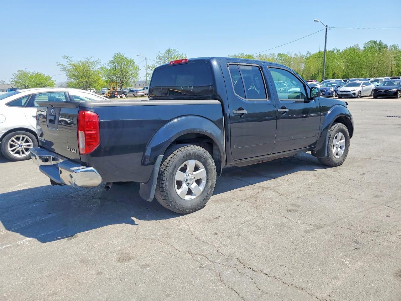 2013 Nissan Frontier S 4X4 - Фото 3