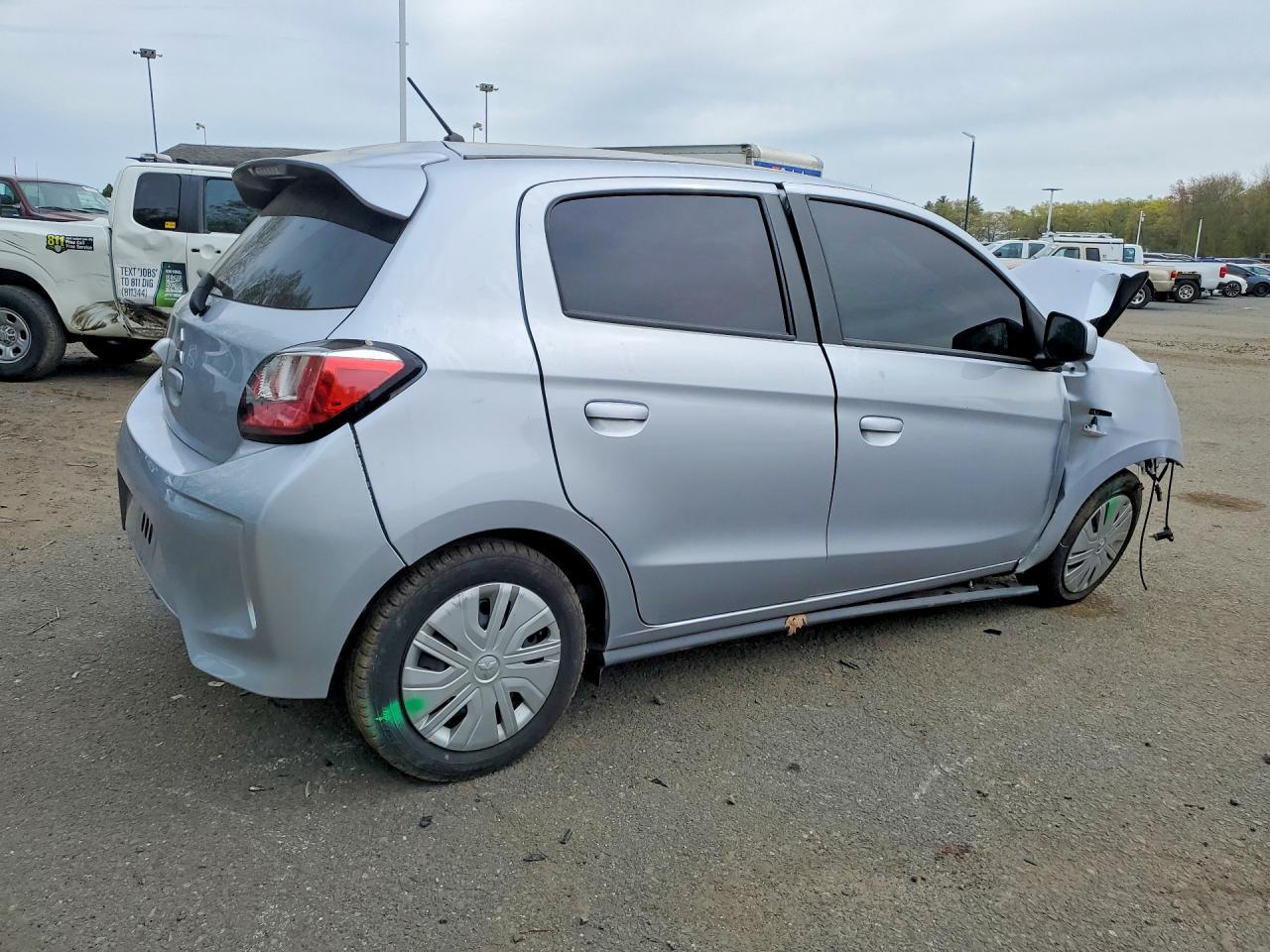 2024 Mitsubishi Mirage Es - Image 3