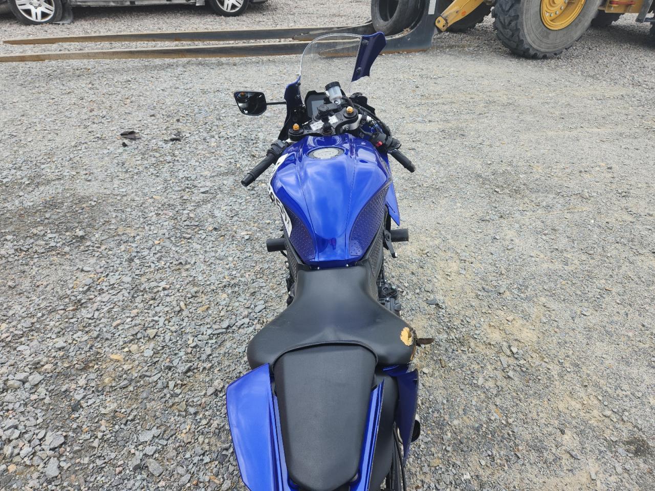 2023 Yamaha Yzfr7 - Image 6