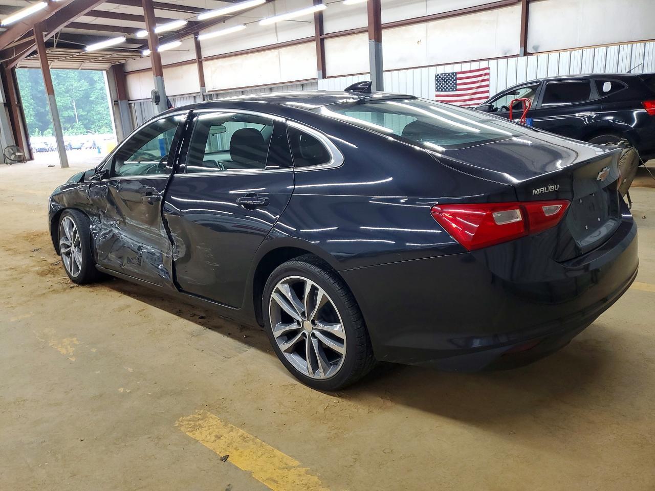 2023 Chevrolet Malibu Lt - Image 2