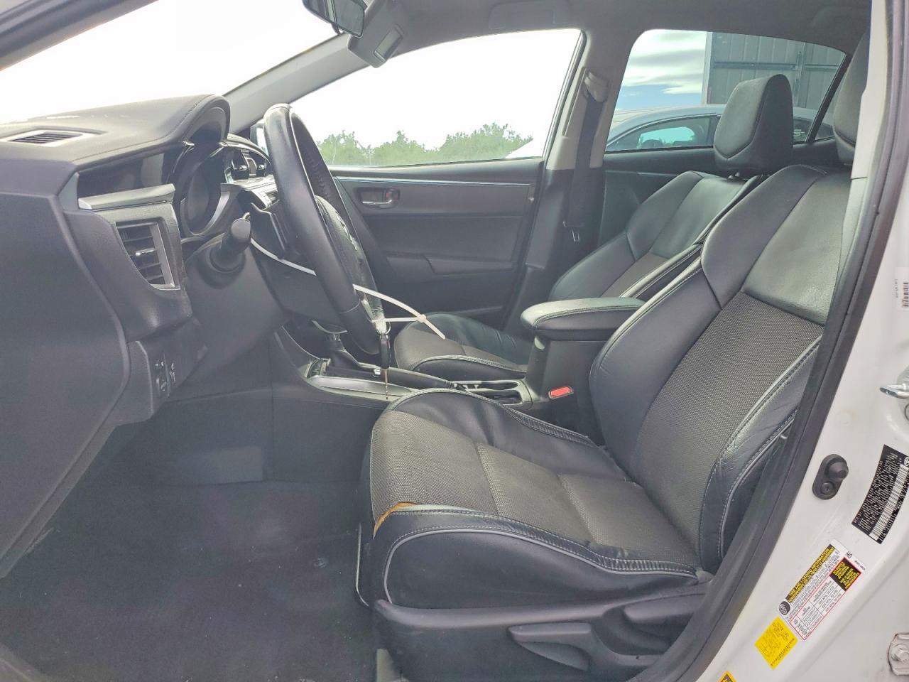2015 Toyota Corolla S Plus - Фото 7