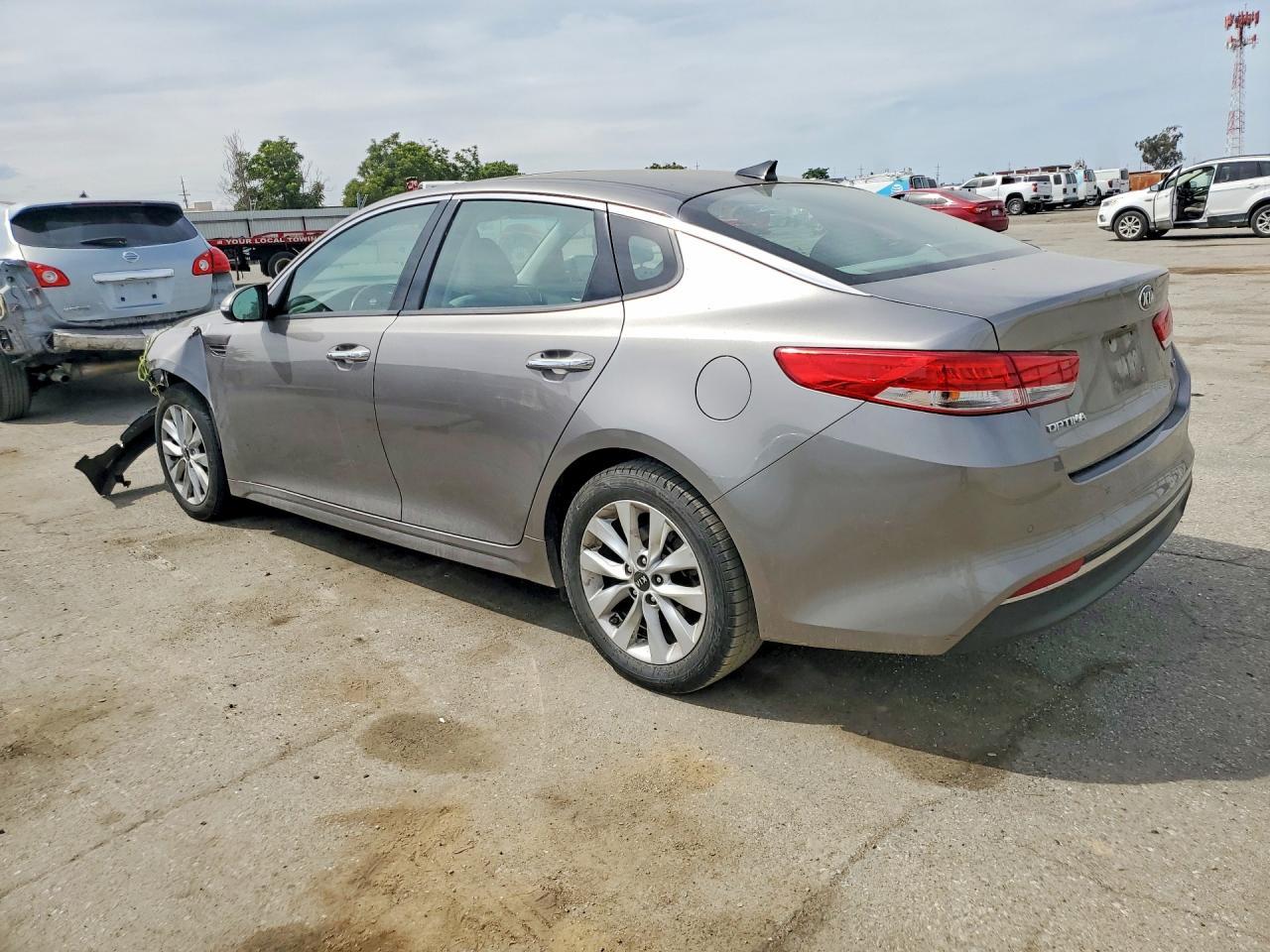 2016 Kia Optima Ex - Фото 2