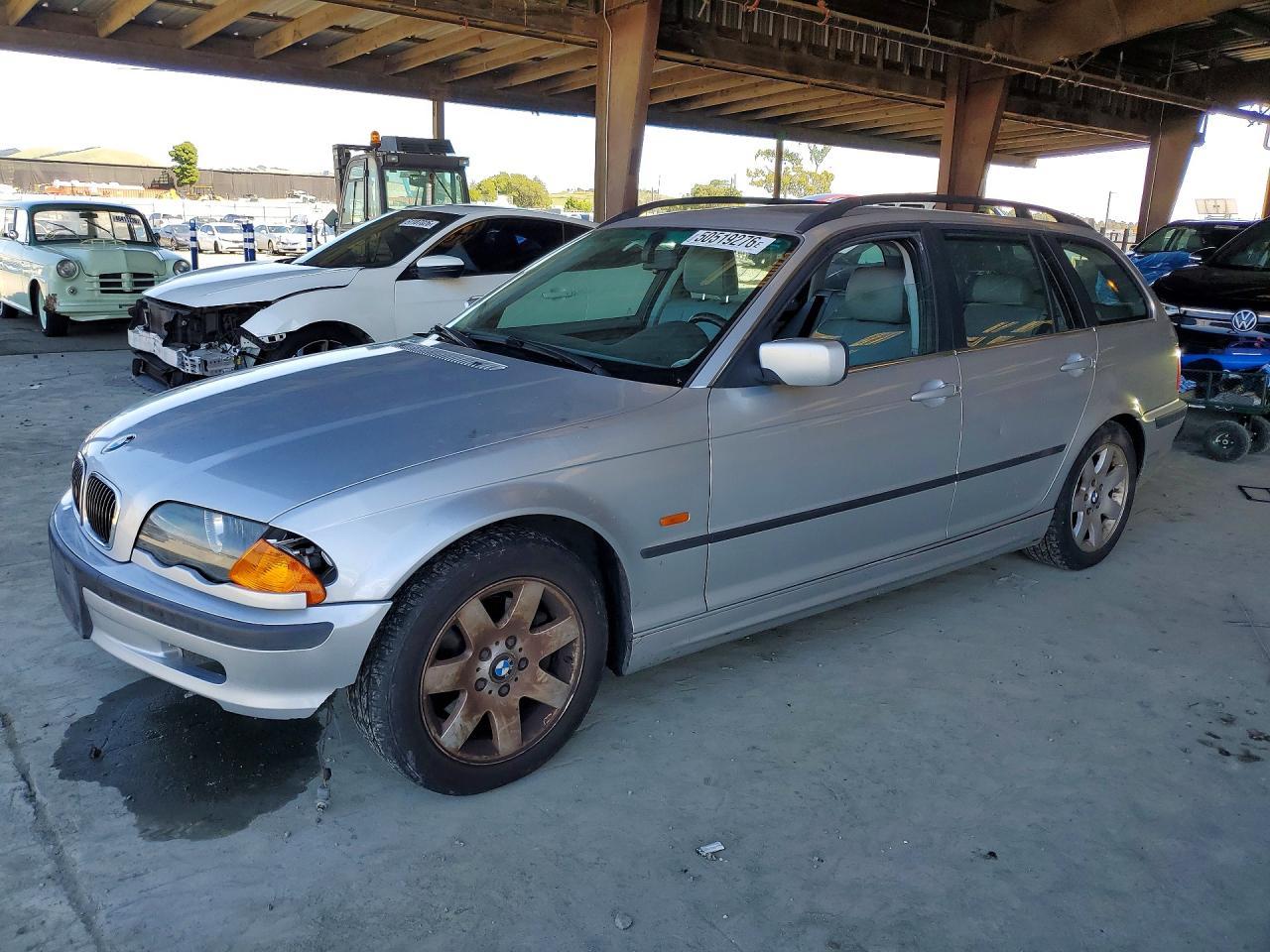 2001 BMW 325 It