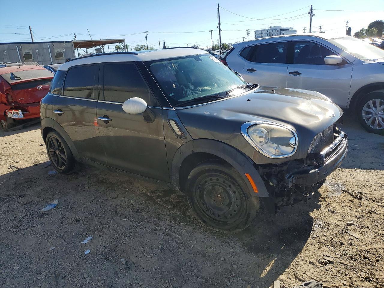 2011 Mini Cooper S Countryman - Image 4