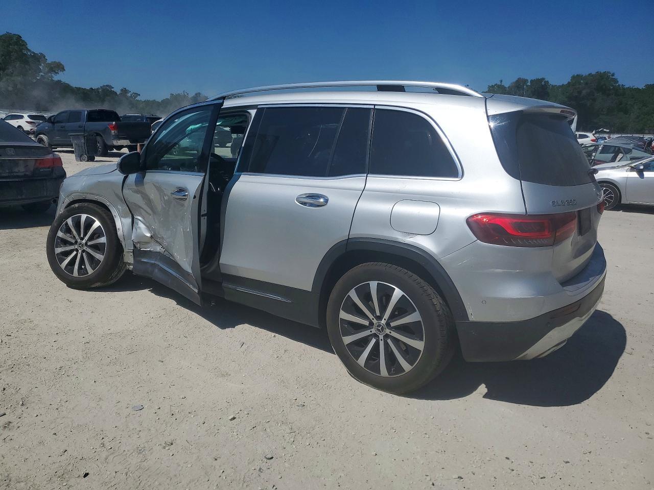 2020 Mercedes-Benz Glb 250 - Image 2