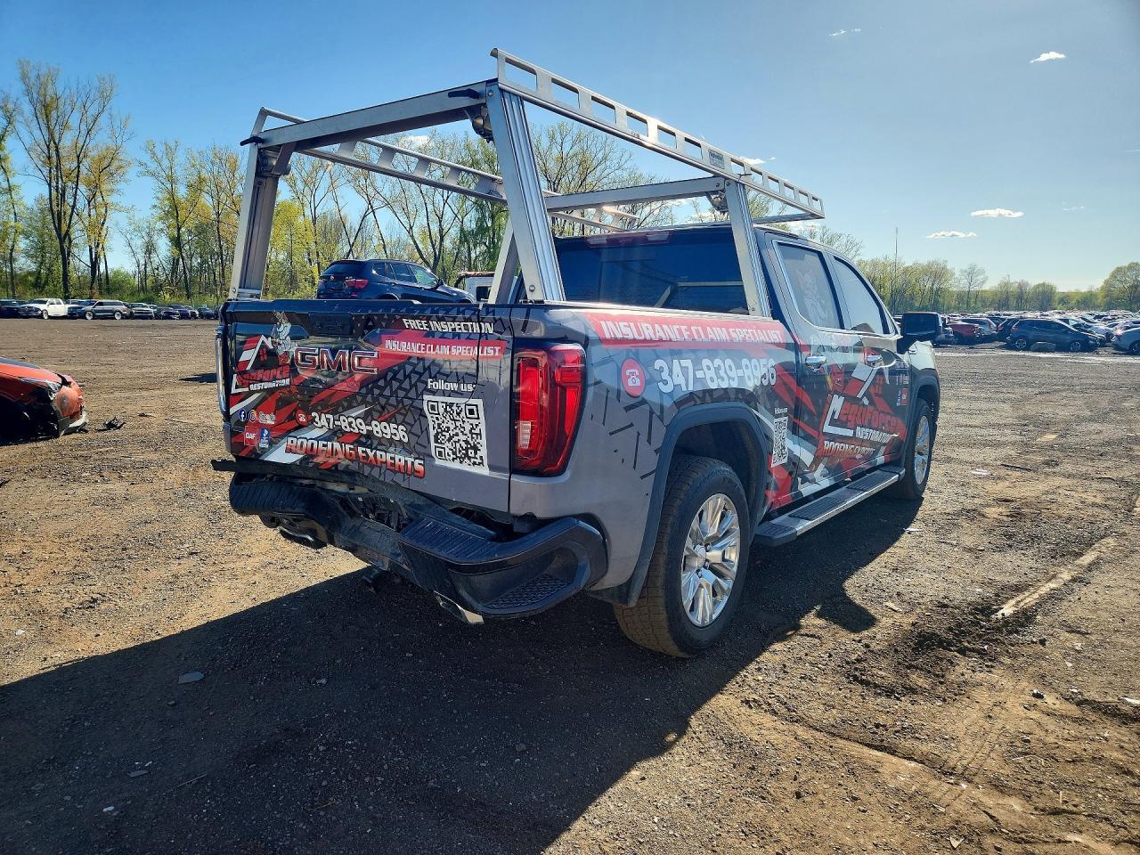 2023 GMC Sierra K1500 Denali - Image 3