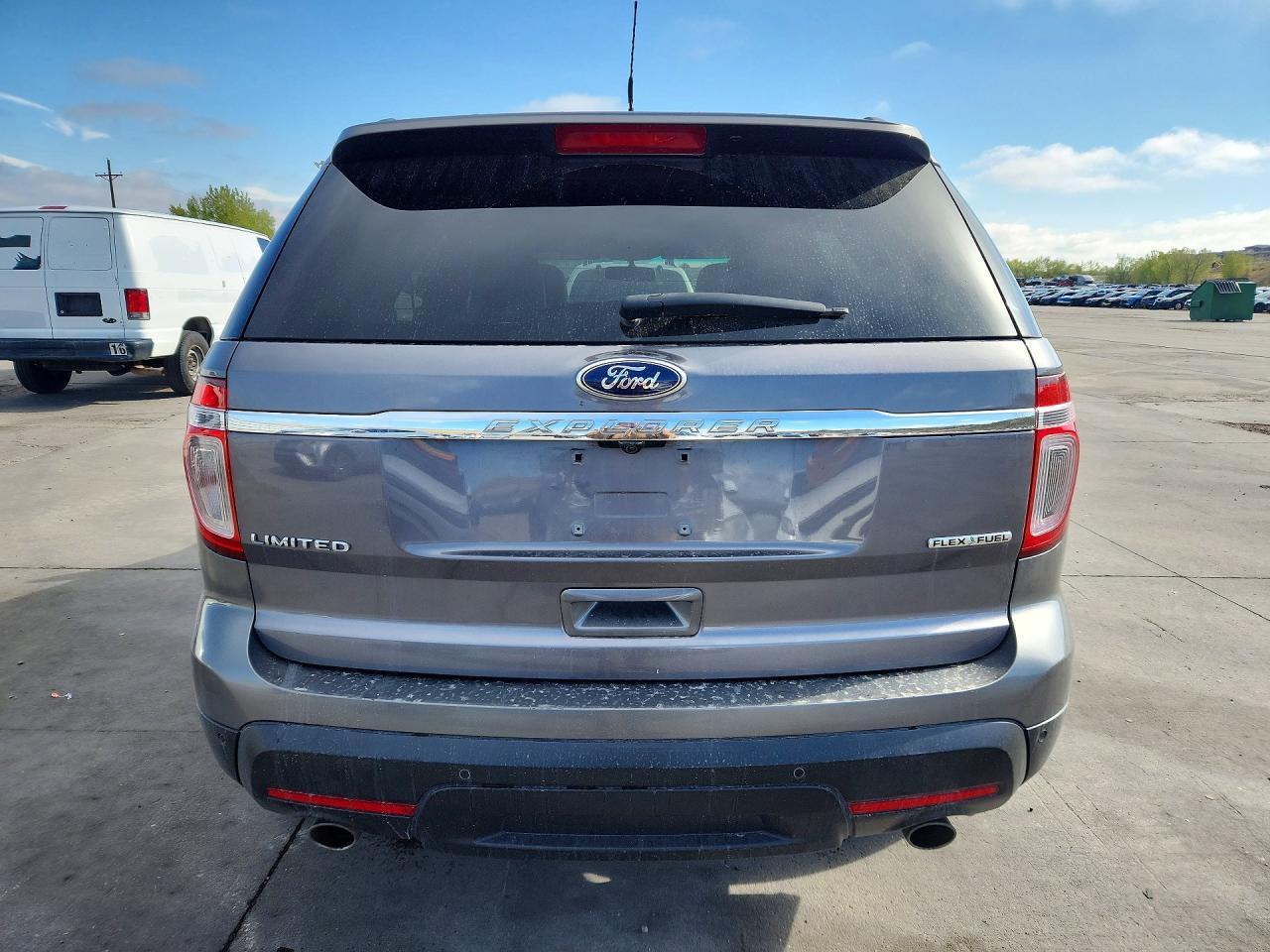 2013 Ford Explorer Limited - Image 6