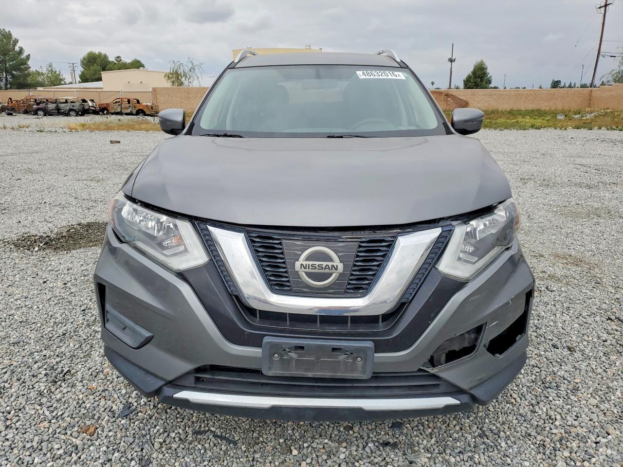 2017 Nissan Rogue S - Фото 5
