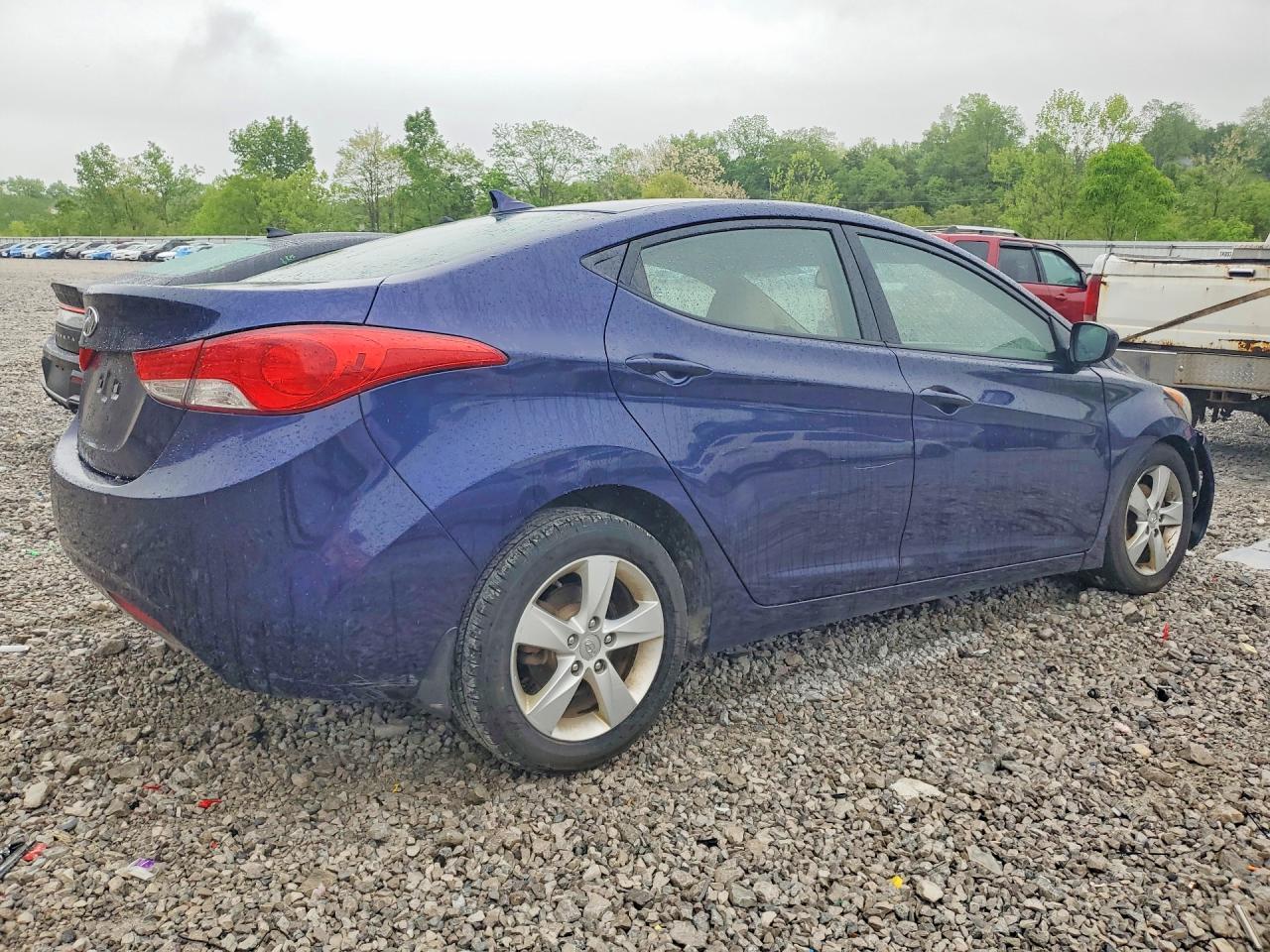 2013 Hyundai Elantra Gls - Фото 3