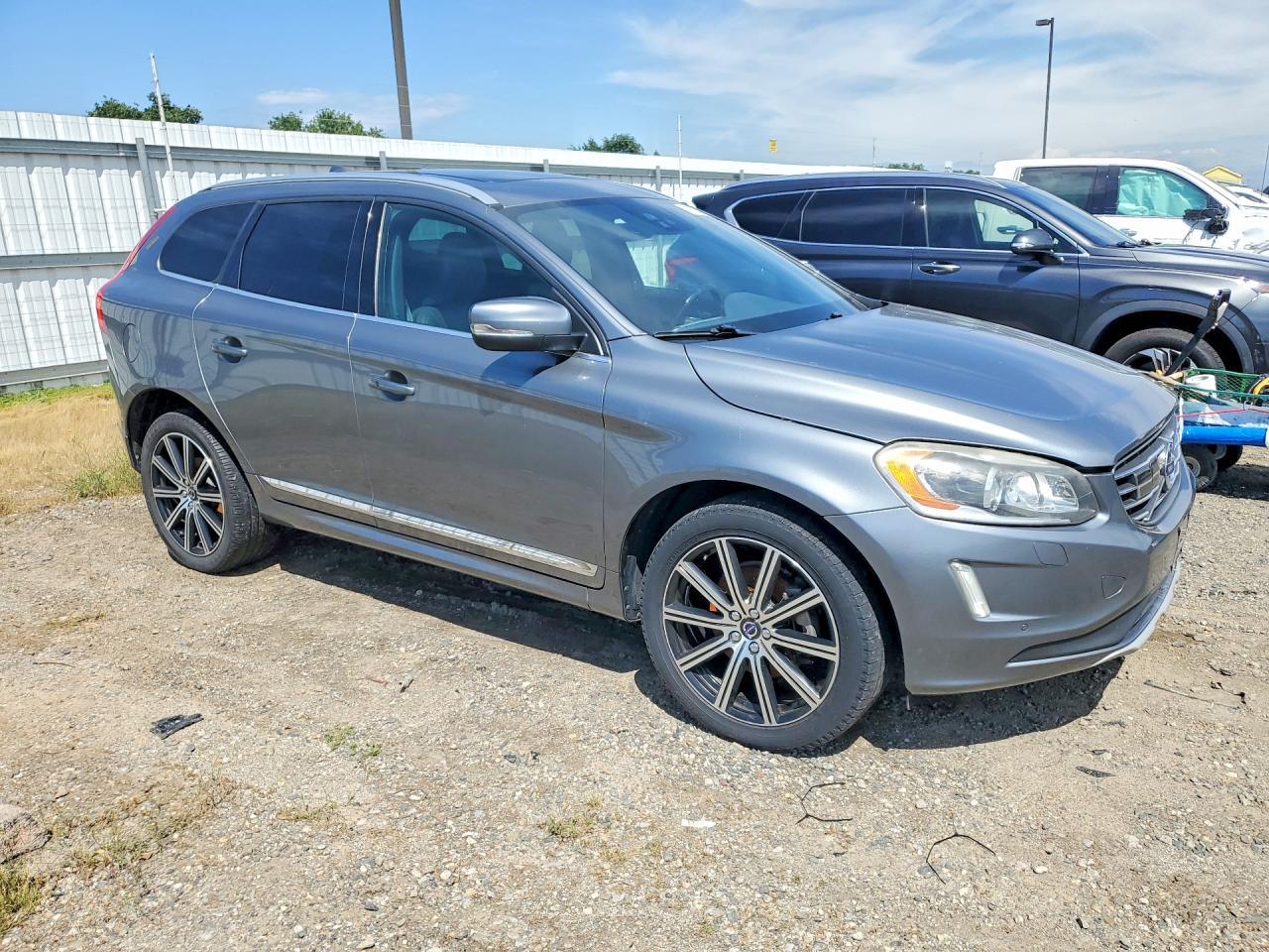 2016 Volvo Xc60 T5 Platinum - Фото 4