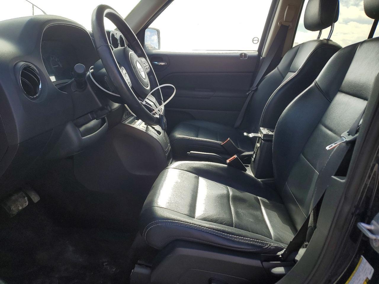 2016 Jeep Patriot Sport 4Dr 4W - Фото 7