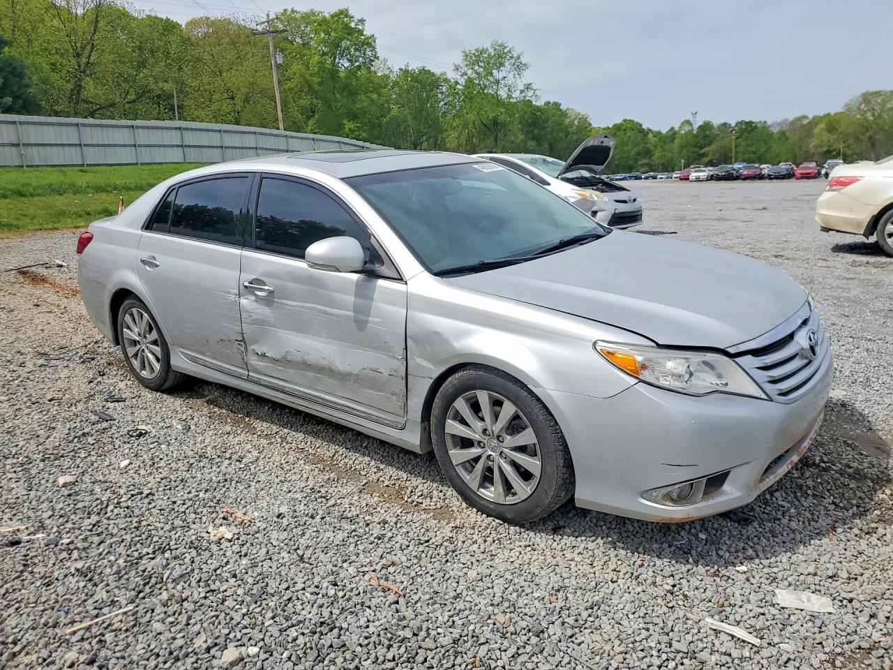 2012 Toyota Avalon Limited - Фото 4